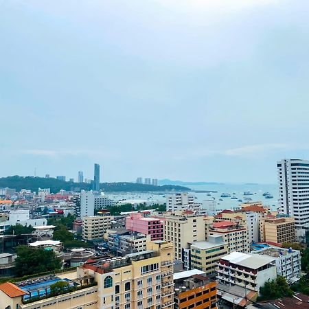 Edge Central Pattaya Vip Condo Kültér fotó
