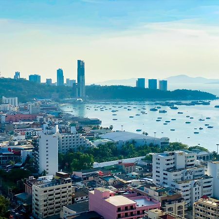 Edge Central Pattaya Vip Condo Kültér fotó