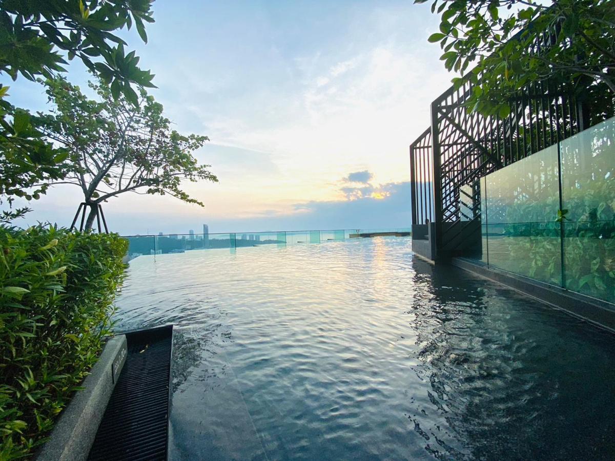 Edge Central Pattaya Vip Condo Kültér fotó